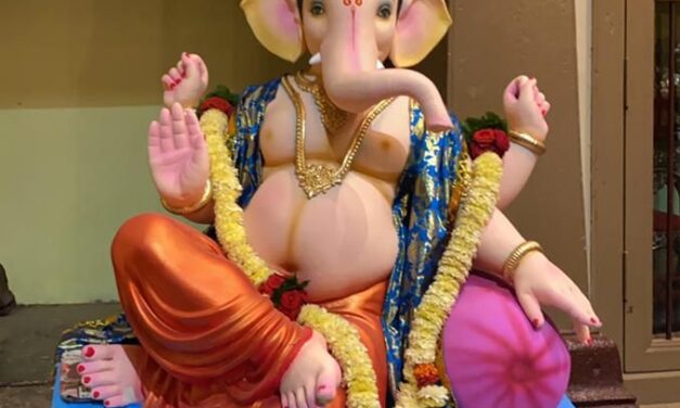 ಹುಬ್ಬಳ್ಳಿ ಈದ್ಗಾ ಮೈದಾನದಲ್ಲಿ ಗಣಪ ಪ್ರತಿಷ್ಠಾನ