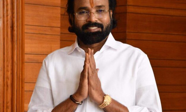 ಸಿದ್ದರಾಮಯ್ಯ, ಡಿಕೆ ಶಿವಕುಮಾರ ನರಿಗಳು: ಬಿ. ಶ್ರೀರಾಮುಲು ಕಿಡಿ