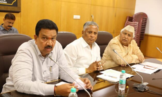 ಗದಗ ಬೆಟಗೇರಿಯ ವಸತಿ ಯೋಜನೆಗಳ ಪ್ರಗತಿ ಪರಿಶೀಲನೆ