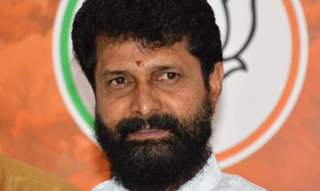 ನನ್ನ ಮುಲ್ಲಾ ಅಂತ ಕರೆಯೊಕಾಗಲ್ಲ, ಹಿಂದೂ ಹುಲಿ ಅಂತಾನೆ ಕರಿಬೇಕು