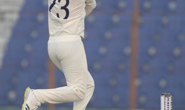 ಬಾಂಗ್ಲಾ- ಭಾರತ ಪ್ರಥಮ ಟೆಸ್ಟ್: ಭಾರತೀಯ ಬೌಲರ್ ಗಳ ಮೇಲುಗೈ