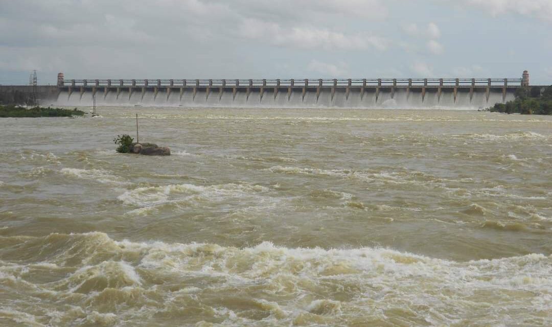 ಈಜಾಡಲು ತೆರಳಿದ್ದ ಮೂವರು  ಬಾಲಕರು ನೀರುಪಾಲು
