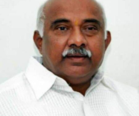 ಮತ್ತೆ ಕಾಂಗ್ರೆಸ್ ಗೂಡು ಸೇರಿದ ಹಳ್ಳಿ ಹಕ್ಕಿ