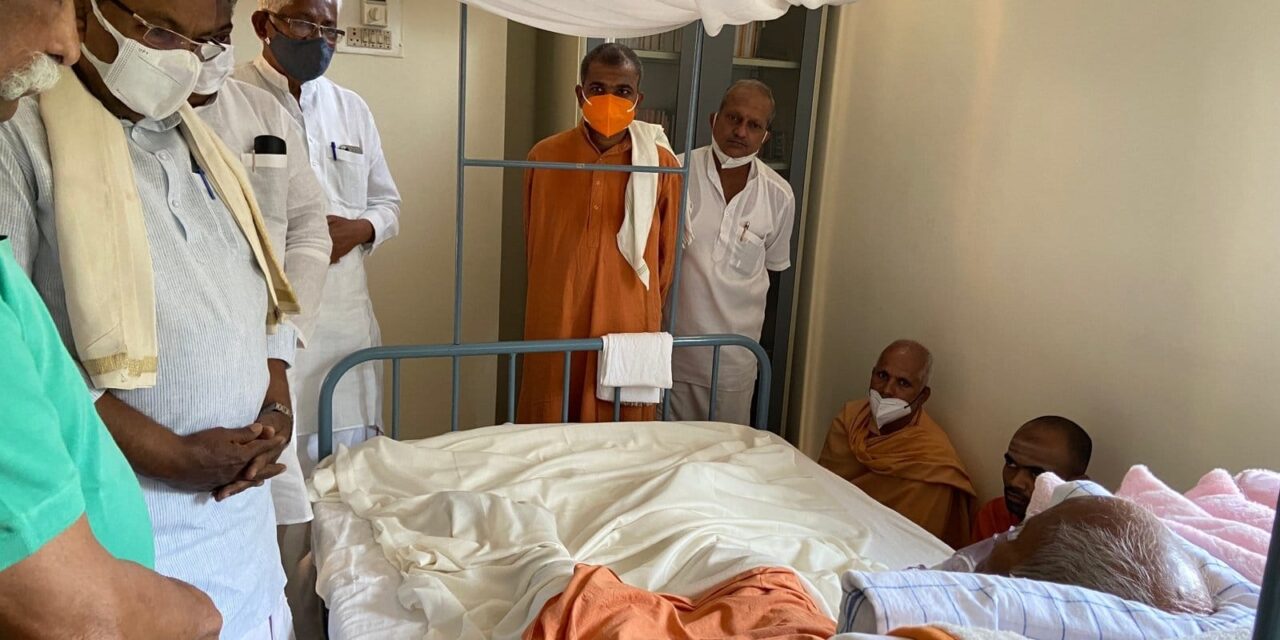 ಸಿದ್ದೇಶ್ವರ ಶ್ರೀ ಆರೋಗ್ಯ ವಿಚಾರಿಸಿದ ಸಿದ್ದರಾಮಯ್ಯ