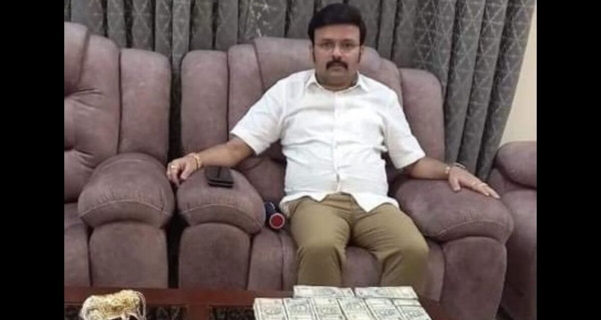 ಗುಜರಾತ್ ನಲ್ಲಿ ಸ್ಯಾಂಟ್ರೋ ರವಿ ಬಂಧನ