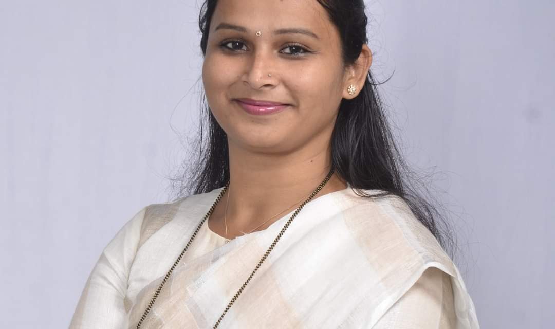 ಹೊಟ್ಟೆ ಕಿಚ್ಚಿನಿಂದ ಸಿದ್ದರಾಮಯ್ಯ ಅವರನ್ನು ಟ್ರೋಲ್ ಮಾಡುತ್ತಾರೆ: ರಕ್ಷಿತಾ ಈಟಿ