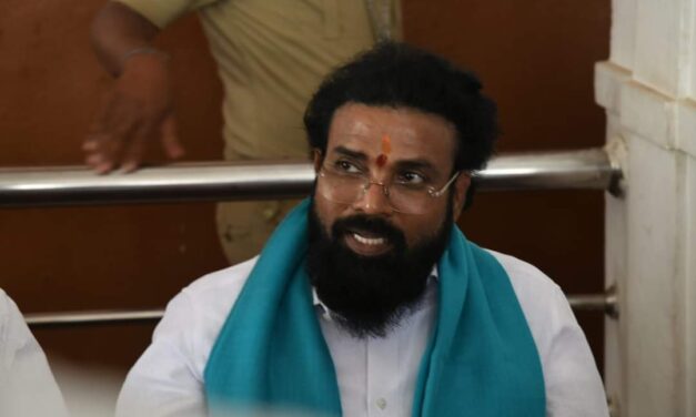 ಸಾರಿಗೆ ನೌಕರರ ಜೊತೆ ಚರ್ಚೆ ನಡೆದಿದೆ, ಮುಷ್ಕರ ಮಾಡಲ್ಲ; ಬಿ. ಶ್ರೀರಾಮುಲು