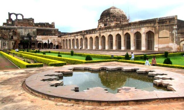 ಇಬ್ಬರು ಮಕ್ಕಳೊಂದಿಗೆ ಬಾವಿಗೆ ಹಾರಿ ಆಟೋ ಚಾಲಕ ತಂದೆ ಆತ್ಮಹತ್ಯೆ