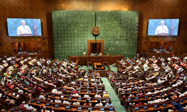 ರಾಷ್ಟ್ರೀಯ ಭದ್ರತೆಯ ಹಿತಾಸಕ್ತಿಯಿಂದ ರಕ್ಷಣಾ ಕಾರ್ಯಾಚರಣೆಗಳ ನೇರ ಪ್ರಸಾರ ಮಾಡದಂತೆ ಮಾಧ್ಯಮಗಳಿಗೆ ಕೇಂದ್ರದ ಸೂಚನೆ