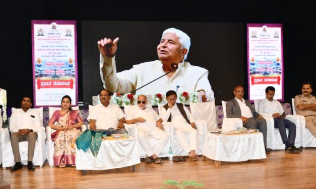 ಸರ್ಕಾರಿ ನೌಕರರು ಸಾರ್ವಜನಿಕರ ಸೇವೆ ಮಾಡಿ ಜನರ ಬದುಕನ್ನು ಹಸನಾಗಿಸಬೇಕು:ಸಚಿವ ಎಚ್ ಕೆ ಪಾಟೀಲ