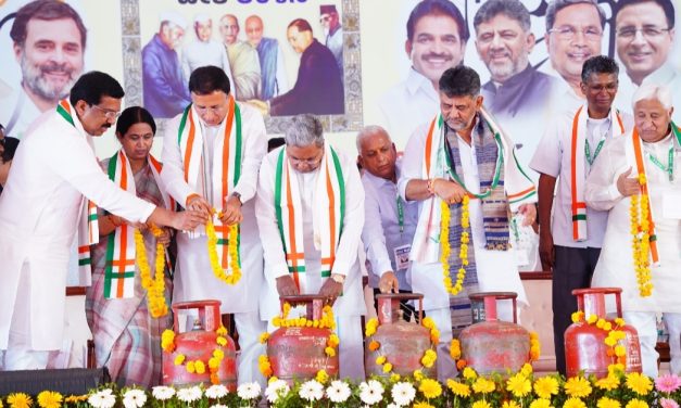 ಕಾರ್ಯಕ್ರಮಕ್ಕೆ ಅಡ್ಡಿಪಡಿಸಿದ ಬಿಜೆಪಿ-RSS ಕಿಡಿಗೇಡಿಗಳಿಗೆ ಧಿಕ್ಕಾರ ಕೂಗಿ ಸವಾಲೆಸೆದ ಸಿಎಂ ಸಿದ್ದರಾಮಯ್ಯ