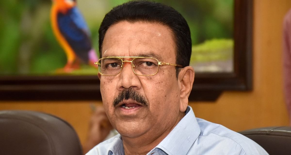 ಜನೌಷಧಿ ಕೇಂದ್ರಗಳ ಮುಚ್ಚುವಿಕೆ: ಕಾಂಗ್ರೆಸ್ ಸರ್ಕಾರದ ವಿರುದ್ಧ ಸಿ.ಸಿ. ಪಾಟೀಲ ಆಕ್ರೋಶ