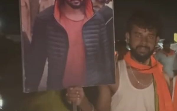 ಅಂಜನಾದ್ರಿ ಬೆಟ್ಟದಲ್ಲಿ ಗ್ಯಾಂಗ್‌ಸ್ಟರ್ ಲಾರೆನ್ಸ್ ಬಿಷ್ಣೋಯಿ ಫೋಟೋ ಪ್ರತ್ಯಕ್ಷ: ಹನುಮ ಮಾಲಾಧಾರಿಯಿಂದ ಅಚ್ಚರಿಯ ನಡೆ!